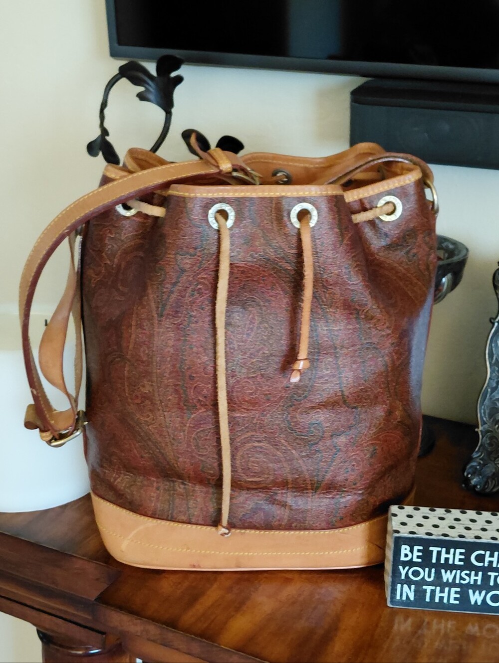 Etro Milano Red Paisley Drawstring Bucket Bag Vintage - Picture 2 of 16